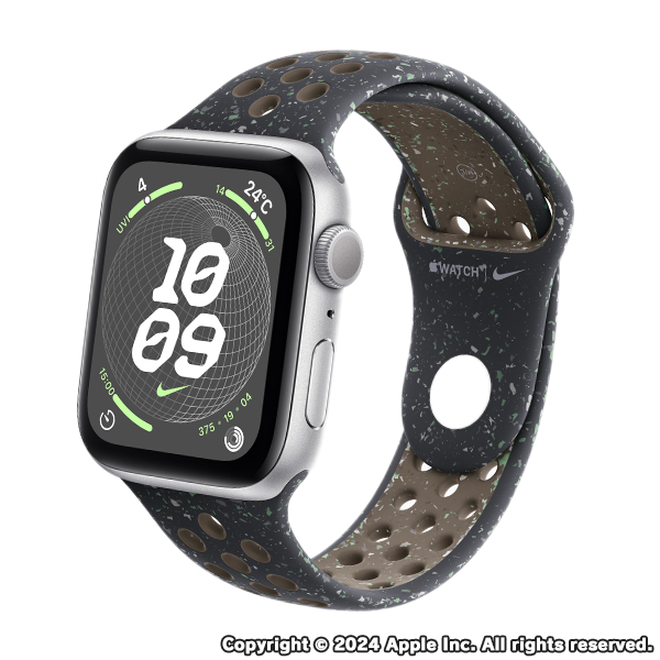 Apple Watch SE GPSモデル 44mmシルバーアルミニウムケースとミッドナイトスカイNikeスポーツバンド M/L